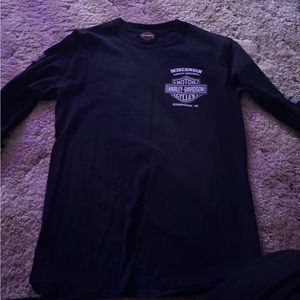 Black small Harley Davison shirt